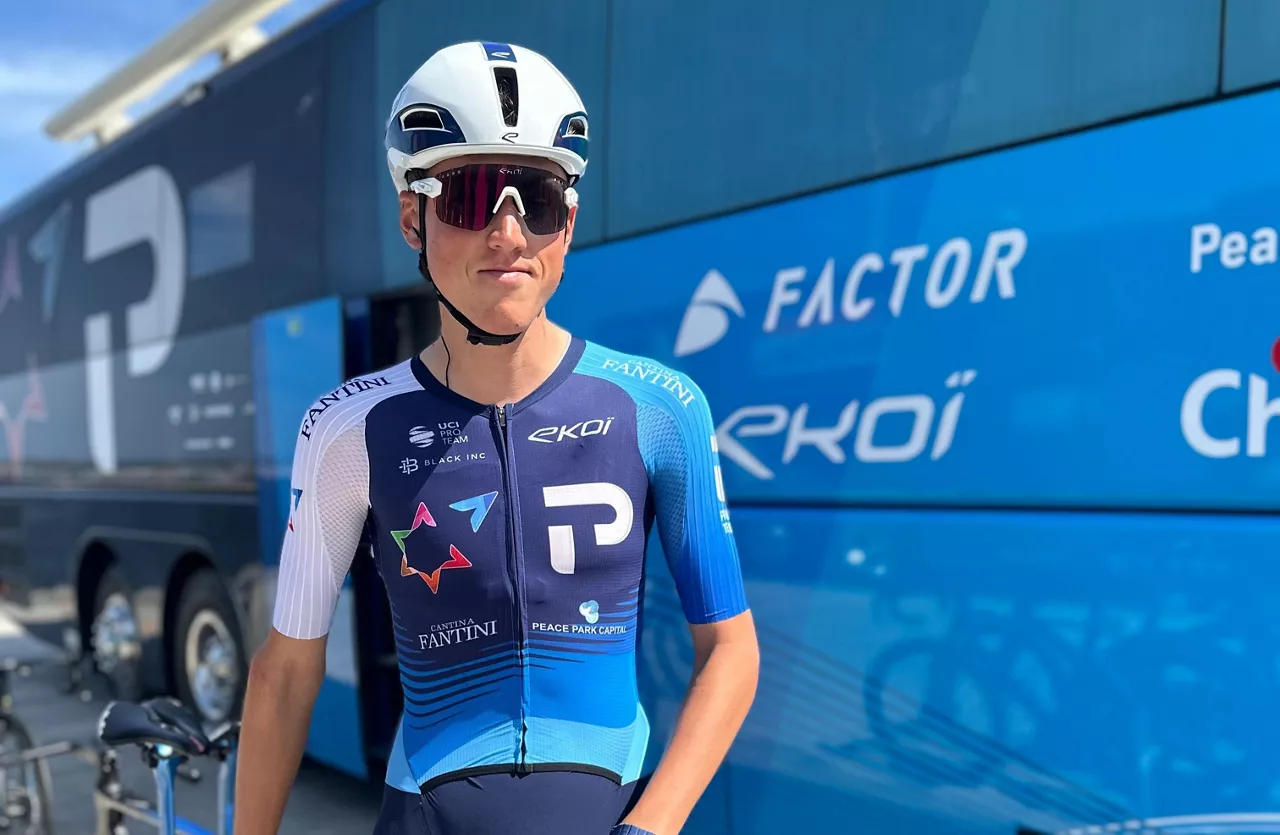 El equipo ciclista Israel Premier Tech retira el nombre del país del maillot