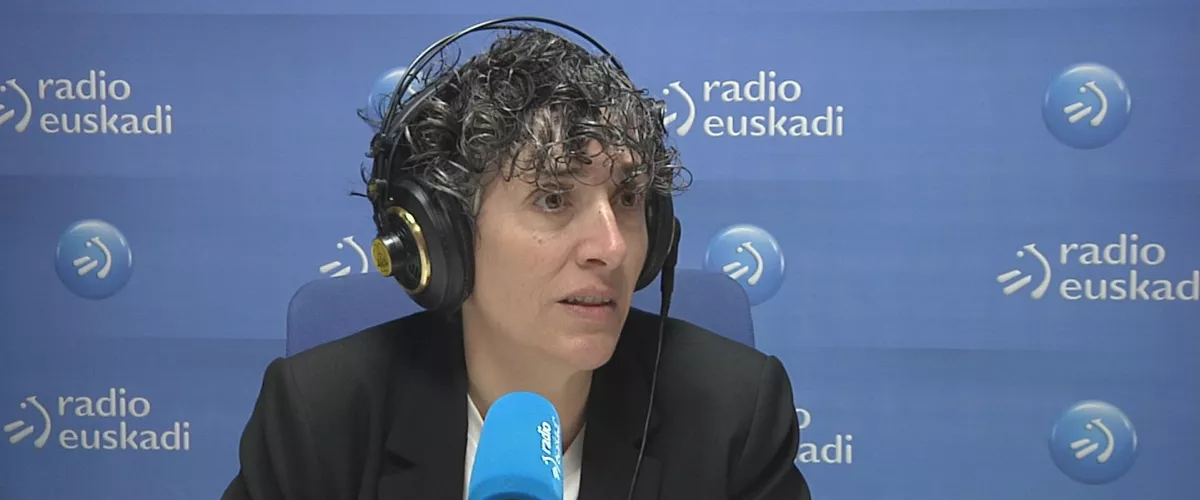 La financiación es que es uno de los objetivos del Acuerdo de París, es una de las piezas clave de estos acuerdos multilaterales. Entonces, el año pasado en la COP de Bakú se aprobó un nuevo objetivo de financiación que triplicaba el objetivo anterior, pero que estaba todavía muy lejos de lo que los estudios mostraban que podía ser necesario para hacer frente a la emergencia climática, sobre todo en países en desarrollo. Entonces, estamos hablando de 300 .000 millones de dólares al año, que fue el objetivo que se aprobó, pero las necesidades parece que pueden alcanzar 1 ,3 billones anuales, es decir, que el salto es importante. En aquella cumbre lo que también se aprobó es una hoja de ruta Bakú-Belem en Brasil. Entonces, a lo largo de este año se han ido trabajando en cómo materializar el objetivo de financiación, incluso cómo aumentar la ambición, y sí parece que va a ser uno de los temas claves en esta cumbre. 