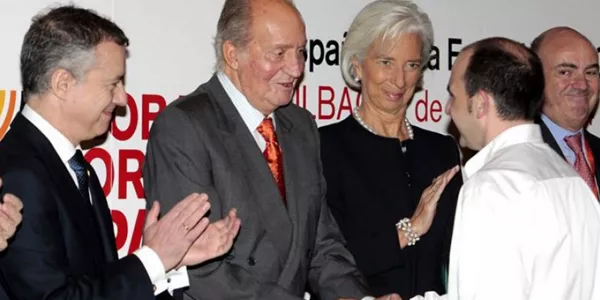 Espainiako erregea, Christine Lagarde eta Iñigo Urkullu lehendakariarekin. EFE