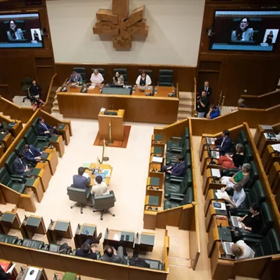 (Foto de ARCHIVO)

Pleno de la Cámara



REMITIDA / HANDOUT por JOSU CHAVARRI- PARLAMENTO VASCO

Fotografía remitida a medios de comunicación exclusivamente para ilustrar la noticia a la que hace referencia la imagen, y citando la procedencia de la imagen en la firma

19/6/2025