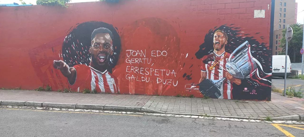 Mural en el barrio de Lutxana de Barakaldo del que han borrado a Nico Williams.



EUROPA PRESS

22/6/2025