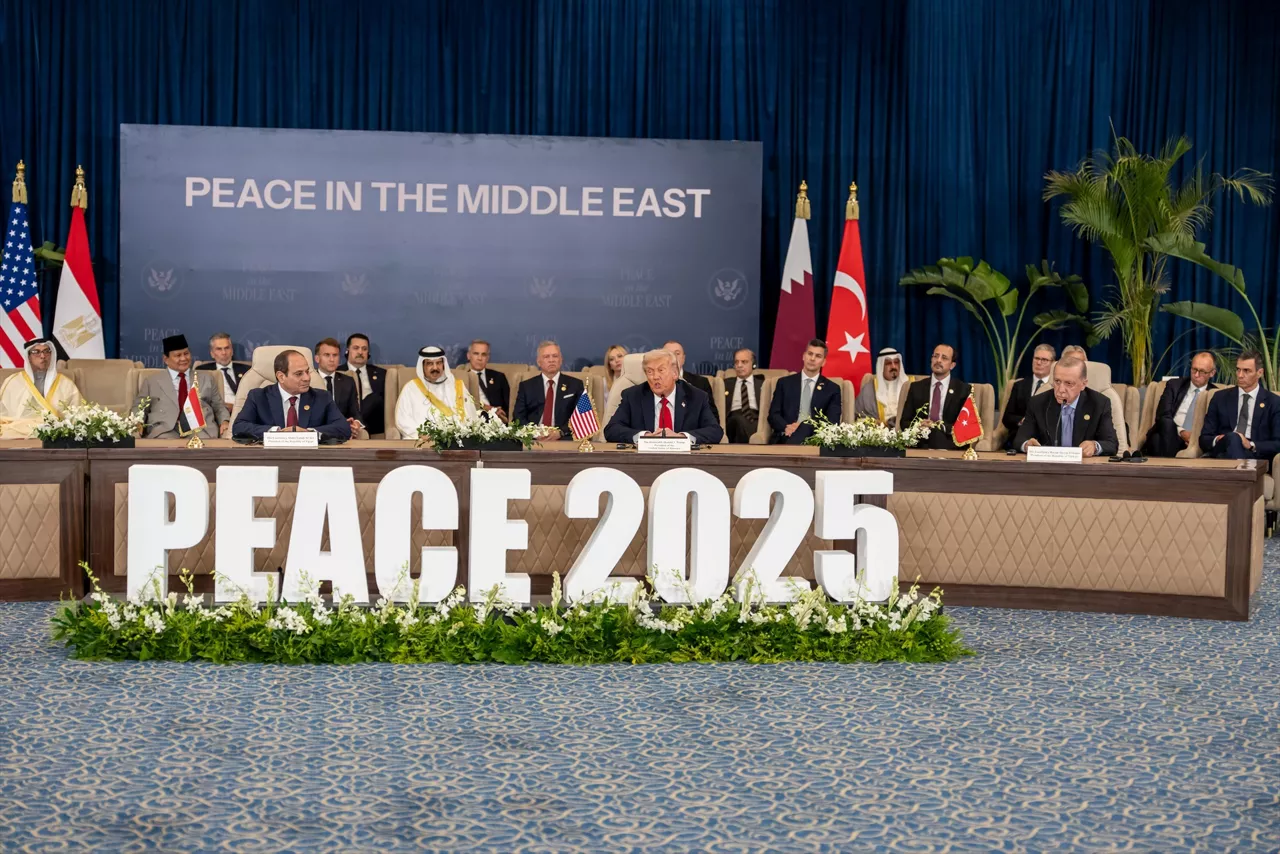 donald trump egipto bakea sinadura