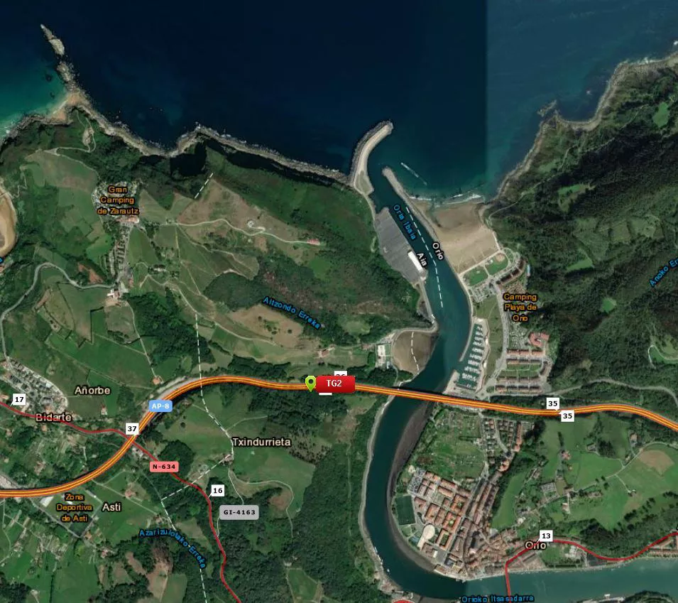 Kamio eta auto baten arteko talkak 2 kilometroko auto ilarak eragin ditu AP8an, Bilboko noranzkoan. Hain zuzen ere, Orioko zubian gertatu da istripua, 36. Kilometroan.

Momentuz, eskuineko erraia itxi du Poliziak.

Bertan, anbulantzia bat da zaurituak artatzen. Hala ere, Ertzaintzak jakinarazi duen bezala, ez da hildakorik egon.