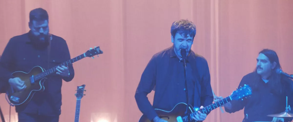 "Hasiera bat" diskoaren birako azken kontzertua eman du Gorka Urbizuk Victoria Eugenia Antzokian