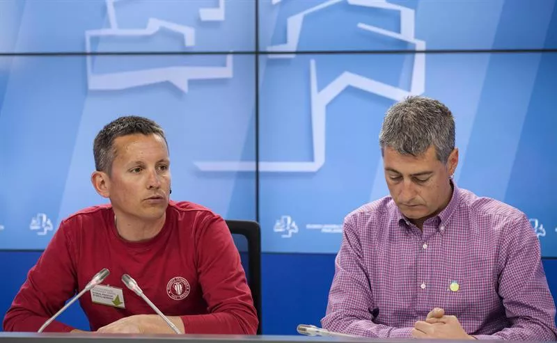 Los parlamentarios de EH Bildu Dani Maeztu y Oskar Matute. Foto: EFE