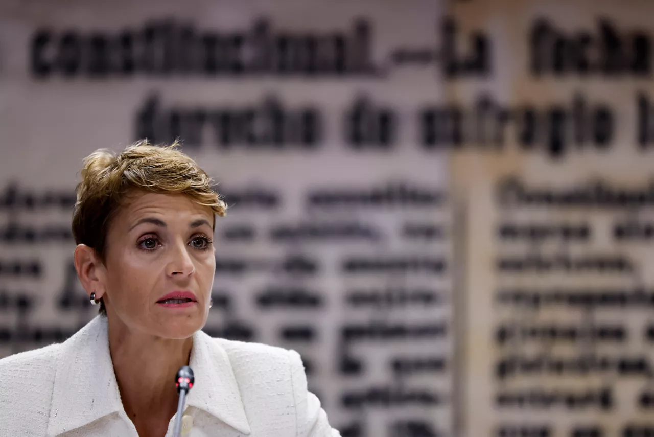MADRID, 29/09/2025.- La presidenta del Gobierno de Navarra, María Chivite, comparece este lunes, en la comisión de investigación del caso Koldo en el Senado, donde PP, Vox y UPN exigen que explique la relación del PSN, el partido que lidera, con la presunta trama de corrupción en la que están investigados, entre otros, José Luis Ábalos y Santos Cerdán, ex secretarios de Organización del PSOE.EFE/ Sergio Perez
