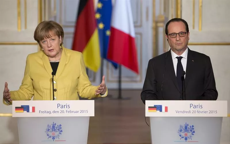 Merkel eta Hollande aldebiko bilera egin eta gero Parisen. Argazkia: EFE