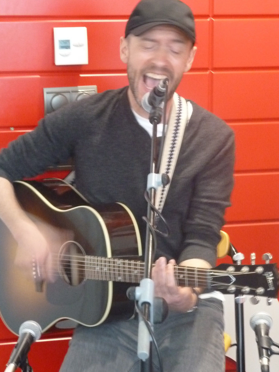 Gariren akustikoa B Aldean