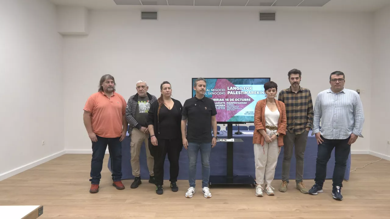 Las centrales LAB, CCOO, UGT, ESK, STEILAS, CGT/LKN, ETXALDE e HIRU han informado de este paro, que tendrá lugar el próximo 15 de octubre, y que también se ha convocado en todos los centros de trabajo del Estado español.