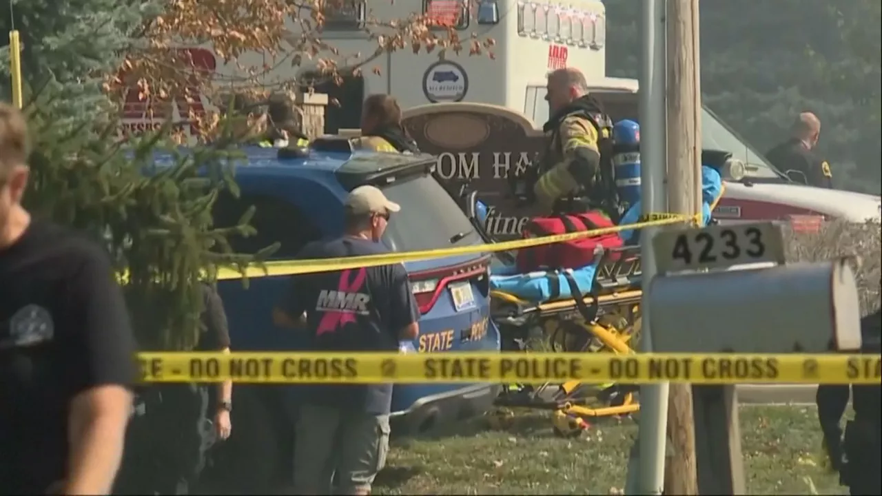 Varias personas han resultado heridas tras un tiroteo ocurrido este domingo por la mañana en una iglesia de Grand Blanc, a las afueras de la localidad de Flint, en el estado norteamericano de Michigan. El templo cristiano estaría en llamas.

     "Ha habido un tirador activo en la Iglesia de los Santos de los Últimos Días de la calle McCandlish. Hay varias víctimas y el tirador ha sido abatido. No hay amenaza para la población en este momento", ha publicado el Departamento de Policía de Grand Blanc en su página en Facebook.

     Además, ha informado de que "la iglesia sufre un incendio activo" y ha instado a la gente que esté en la zona a refugiarse en el pabellón norte. "Por favor, eviten la zona", han instado al resto de la población.
