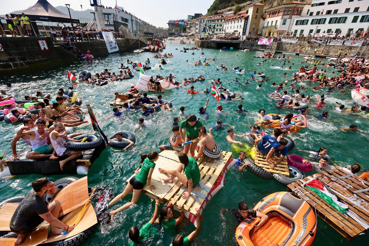 Abordaje pirata piraten abordaia donostiako Aste nagusia