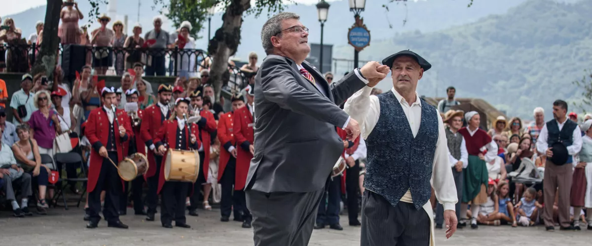 Arresku de honor de Juan Mari Aburto