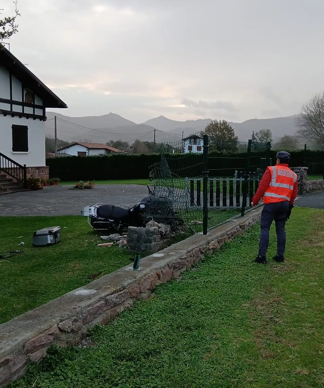 accidente moto urdax navarra foruzaingoa