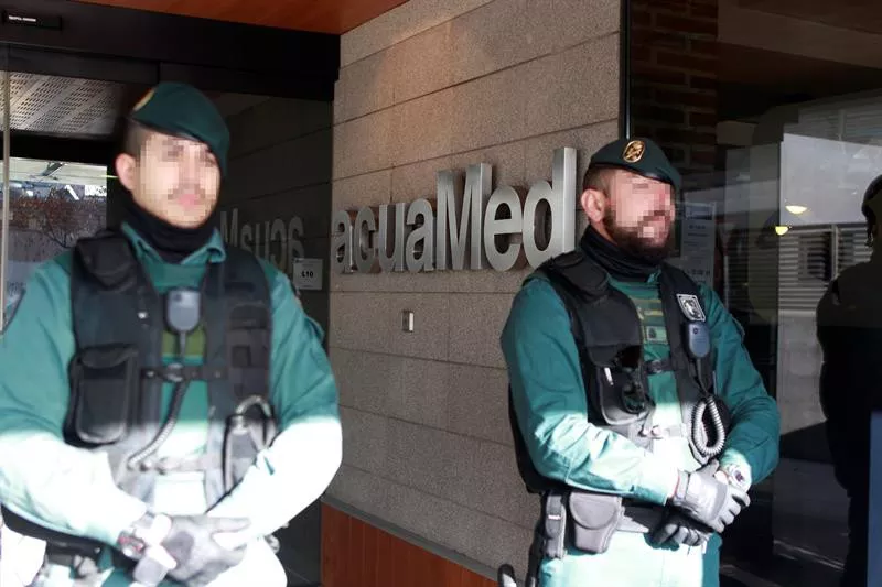 Operación de la Guardia Civil en Acuamed.