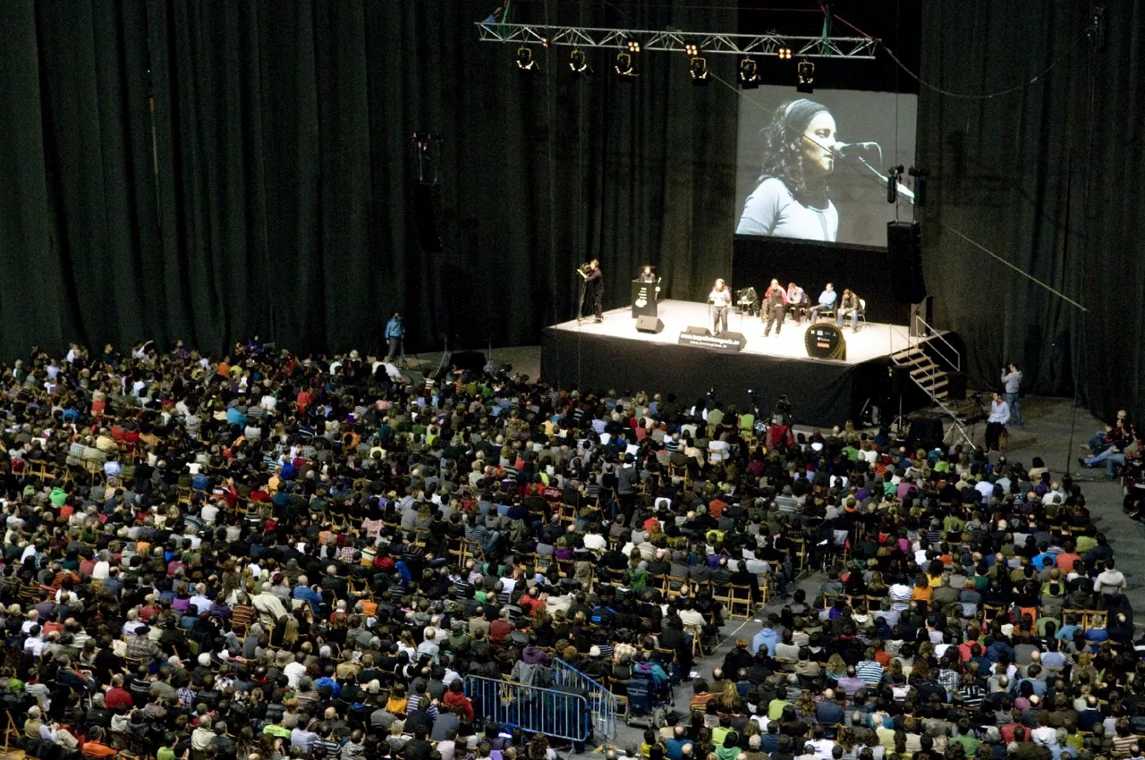 Campeonato de Bertsolarismo de Euskal Herria. Foto: Alberto Elosegi (Xenpelar dokumentazio zentroa)