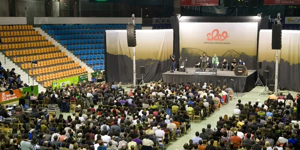 Campeonato de Bertsolarismo de Euskal Herria. Foto: Alberto Elosegi (Xenpelar dokumentazio zentroa)