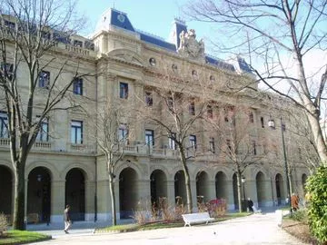 Gipuzkoako Foru Aldundiaren fatxada