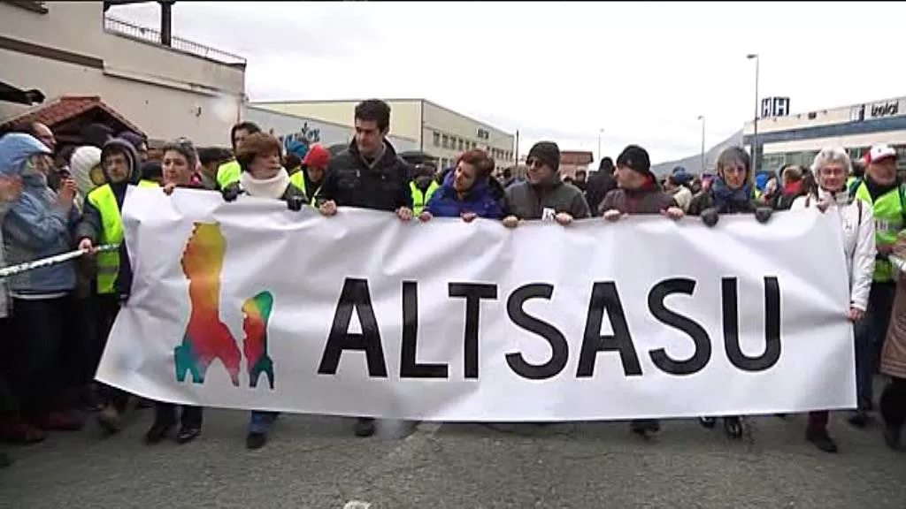 Manifestaciión Alsasua manifestazioa Altsasu