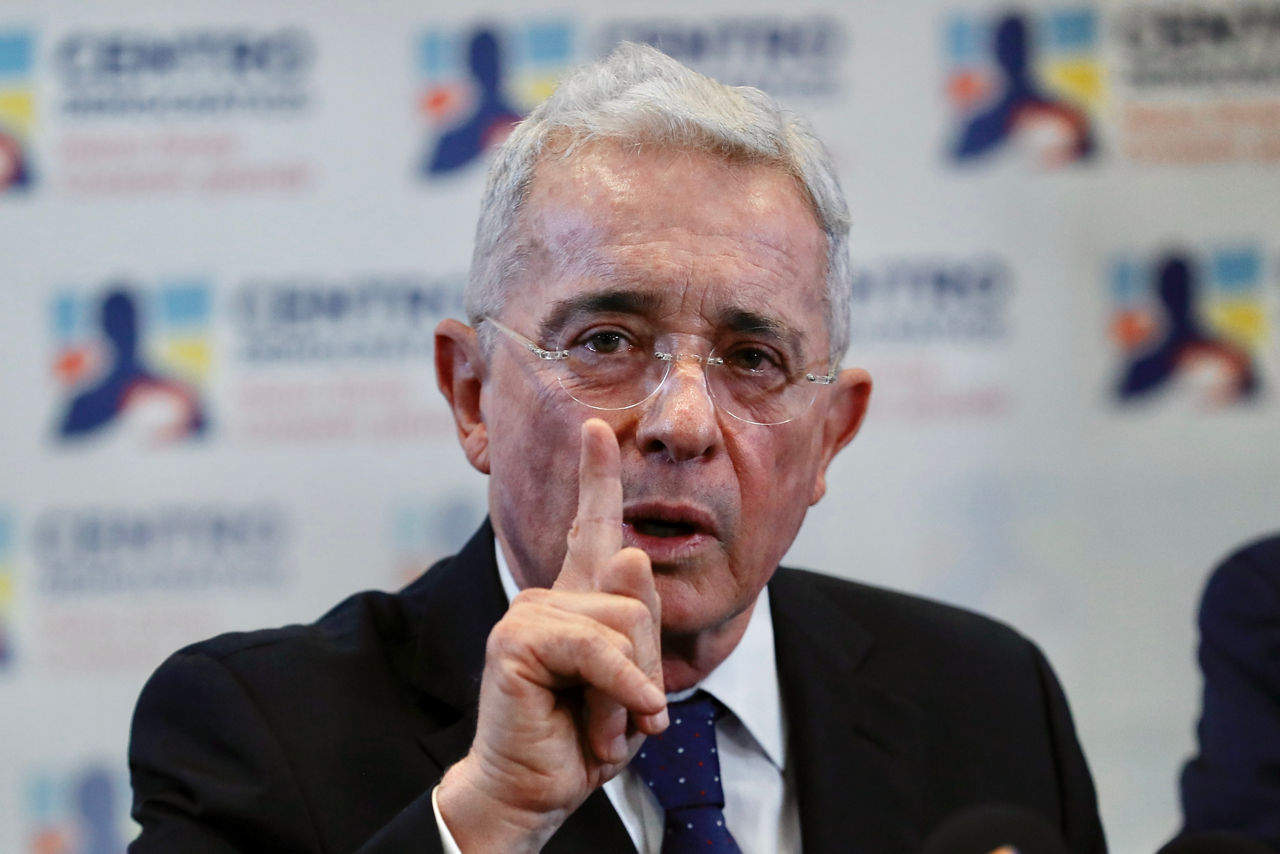 alvaro uribe colombia kolonbia