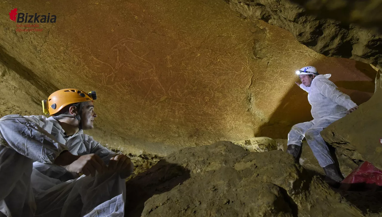 Armintxen aurkitutako grabatuak. Iturria: Bizkaia.net