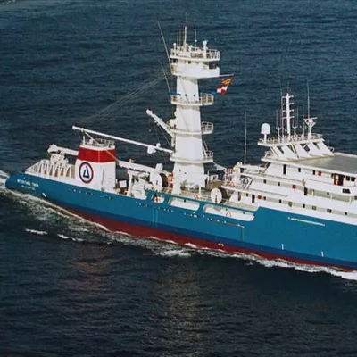 Un atunero de Bermeo repele a tiros un intento de ataque pirata en el Índico
