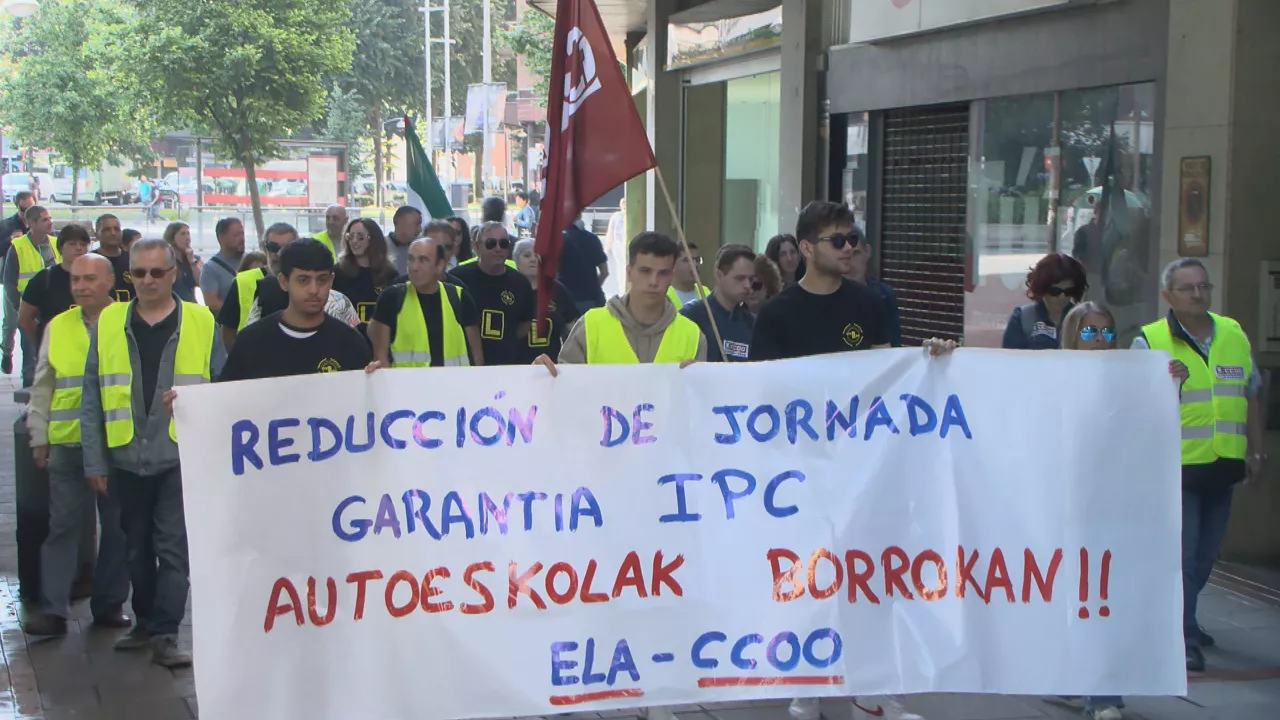 autoeskolak protesta