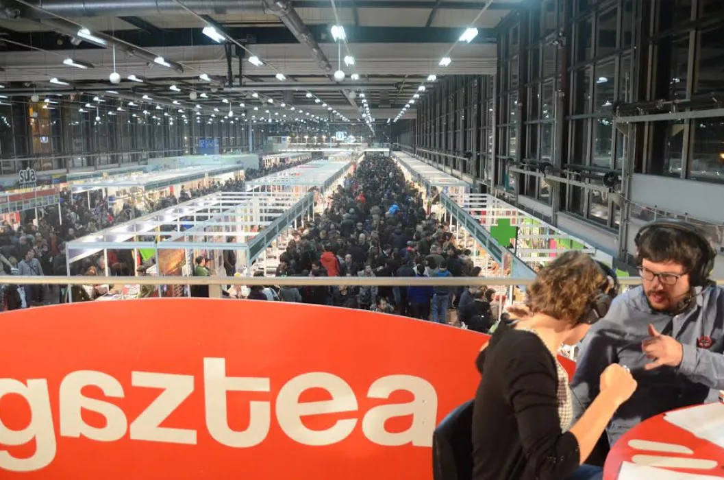 Argazkia: B Aldea saio berezia Durangoko Azokatik. Argazkia: EiTB