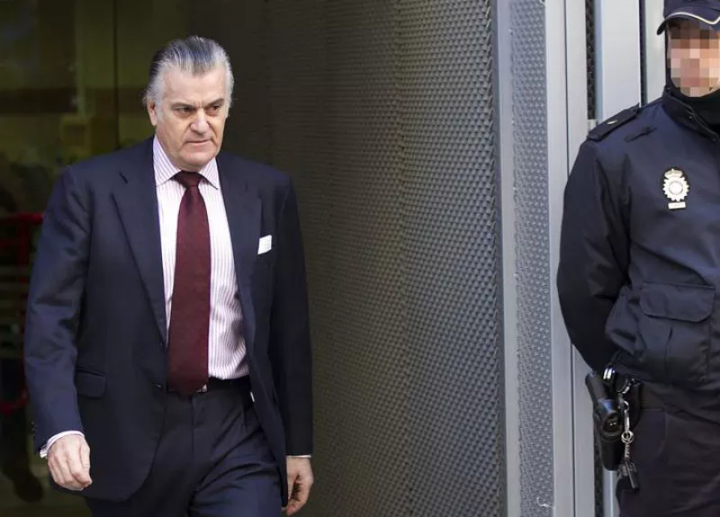 Bárcenas sale de la Audiencia Nacional.