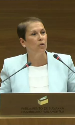 Uxue Barkos durante su discurso. EiTB