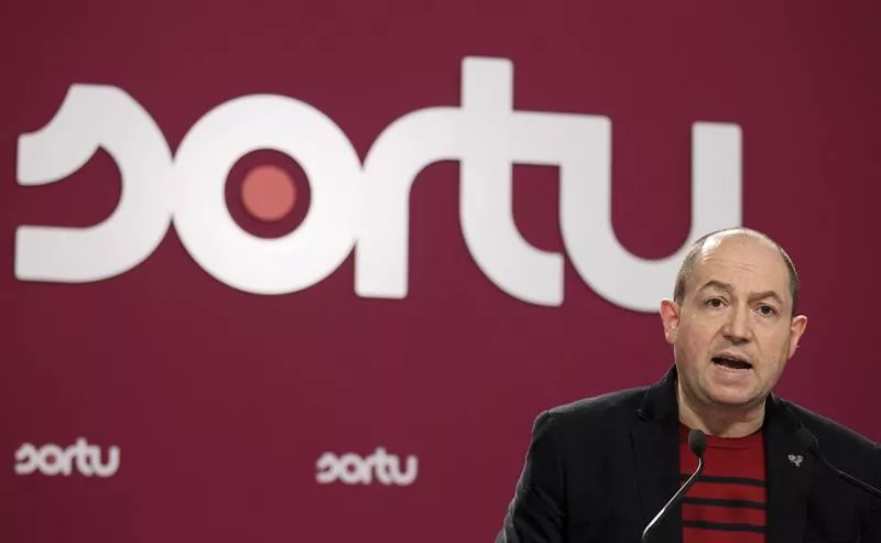 El portavoz de Sortu Pernando Barrena.