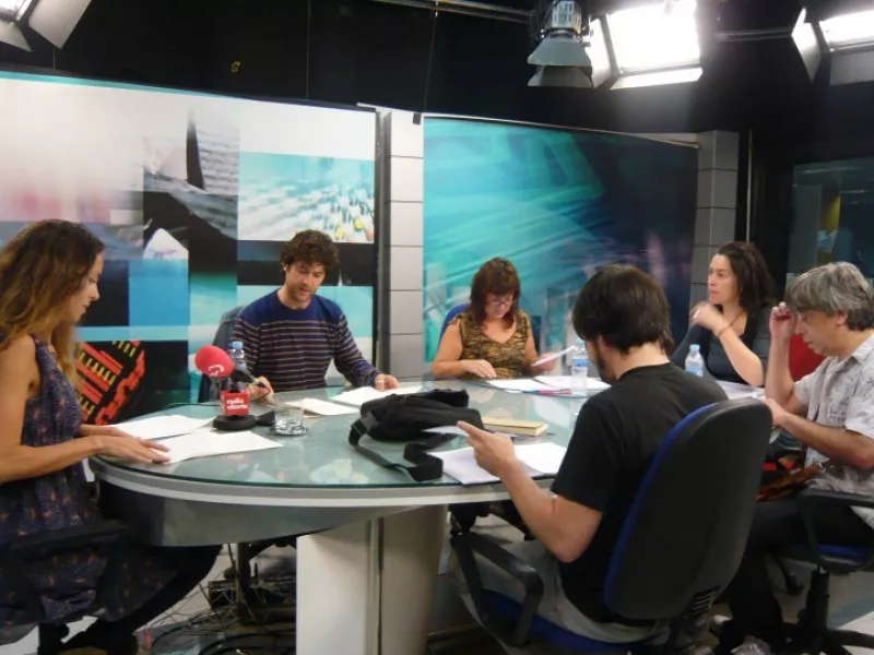 Elenco de actores y equipo de 'Bertso Larria' de Galder Perez, en la edición de 2014. Foto: EiTB.