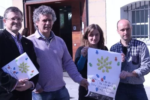 Jose Luis de la Cuesta, Iñaki Murua, Garazi Lopez de Etxezarreta eta Karlos Aizpurua, aurkezpenean.