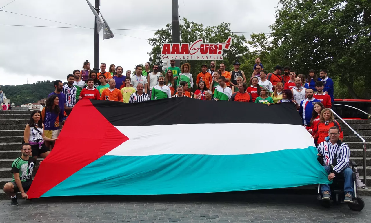 Kaskagorriren txosna, Bilbon. Artxiboko irudia: EITB