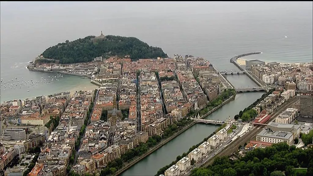 San Sebastián desde el aire