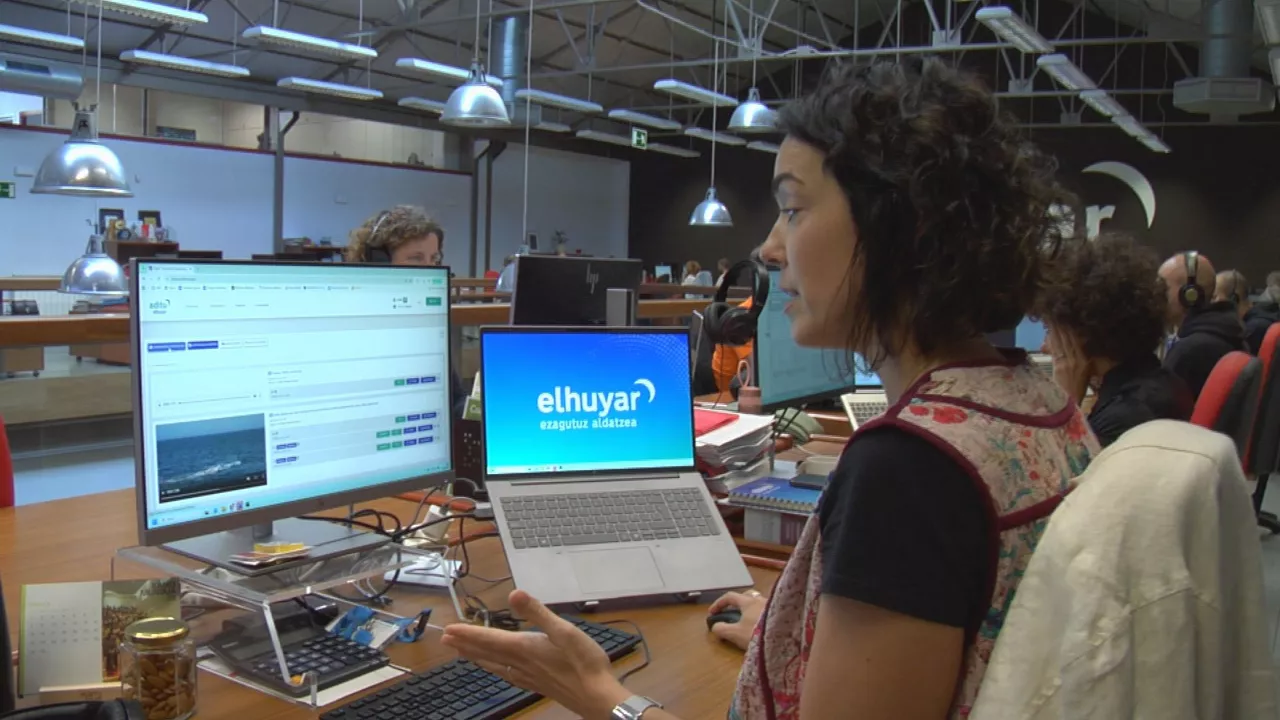 Elhuyarren aditu plataforma