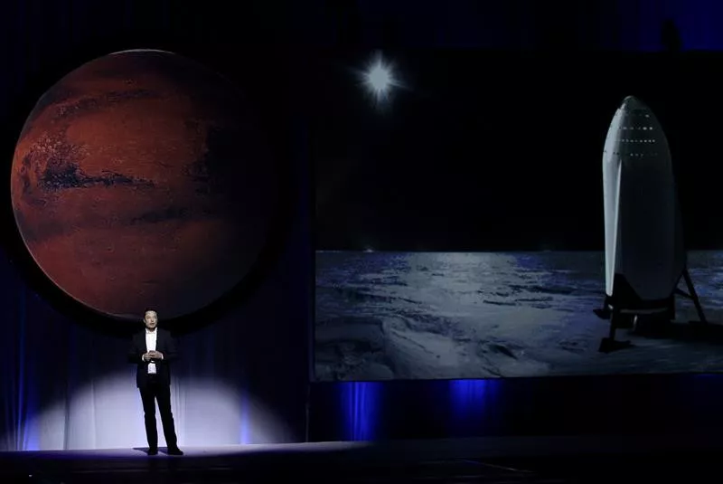 El fundador de la empresa de transporte aeroespacial SpaceX, en la conferencia. Foto: EFE