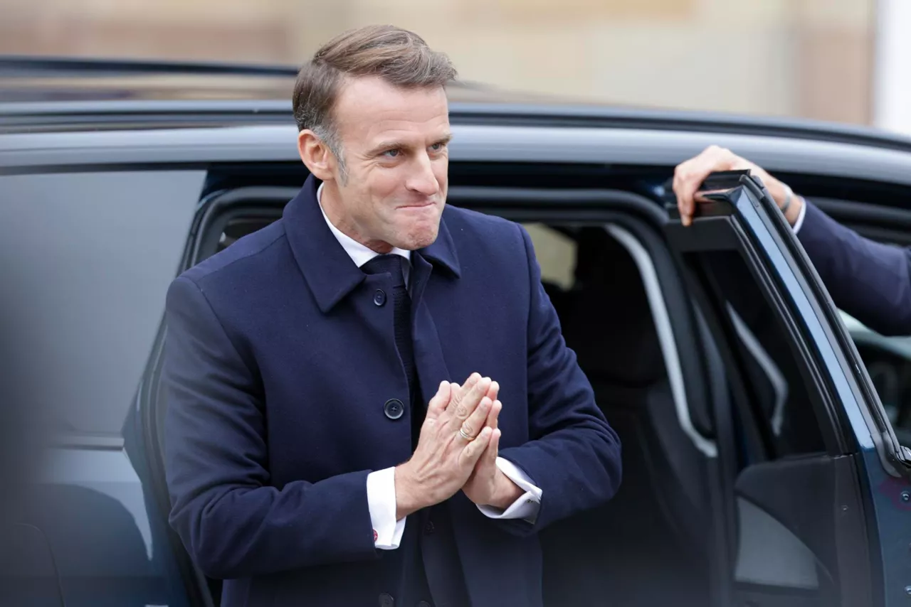 SAARBRUECKEN (Germany), 03/10/2025.- France's President Emmanuel Macron attends the celebrations for the Day of German Unity 2025 in Saarbruecken, Germany, 03 October 2025. German Unity Day is celebrated annually on 03 October to commemorate the reunification of East and West Germany in 1990. (Francia, Alemania) EFE/EPA/CHRISTOPHER NEUNDORF
