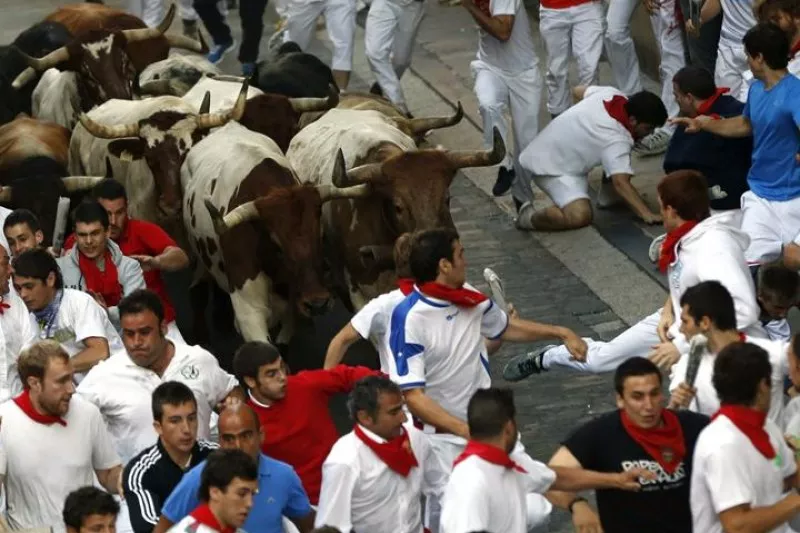 Se han vivido momentos de máxima tensión en el encierro. Foto: EFE