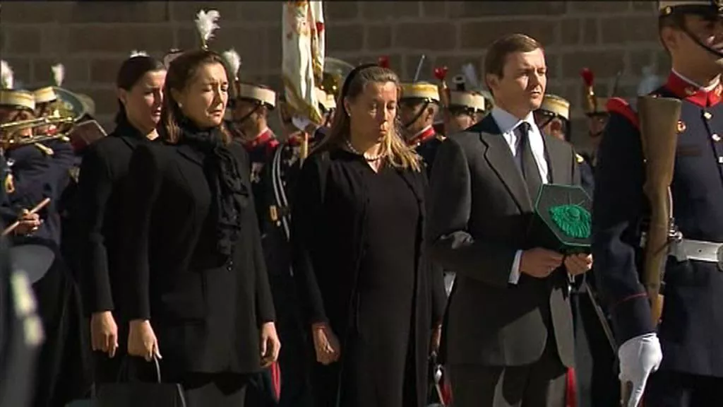 MAM-eko argazkia: errege-senideak_