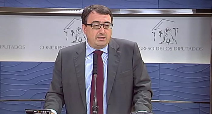 Aitor Esteban no cree que se pueda eliminar fácilmente la figura del delegado. Foto: EFE