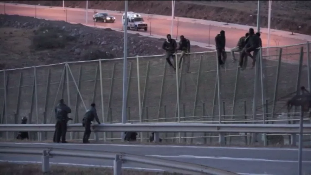 MAM-eko argazkia: etorkinak-melilla_