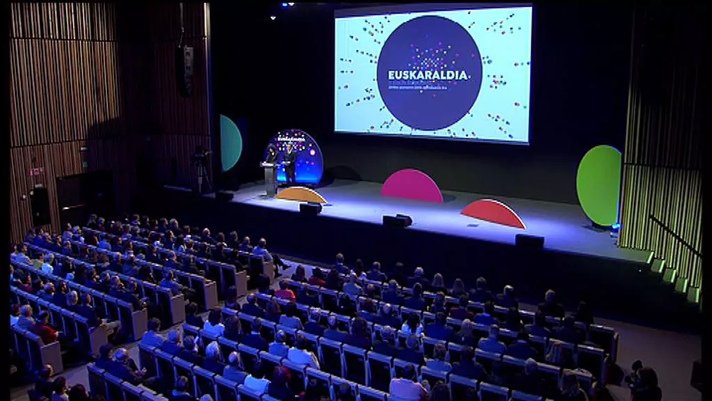 Euskaraldiaren aurkezpen eguneko argazkia.
