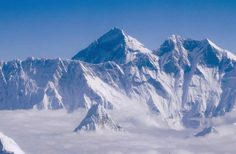 Monte Everest. Foto de archivo: EFE
