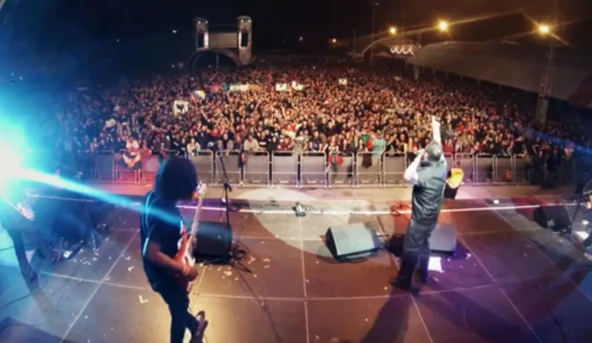 fermin muguruzaren kontzertua viña rock jaialdian