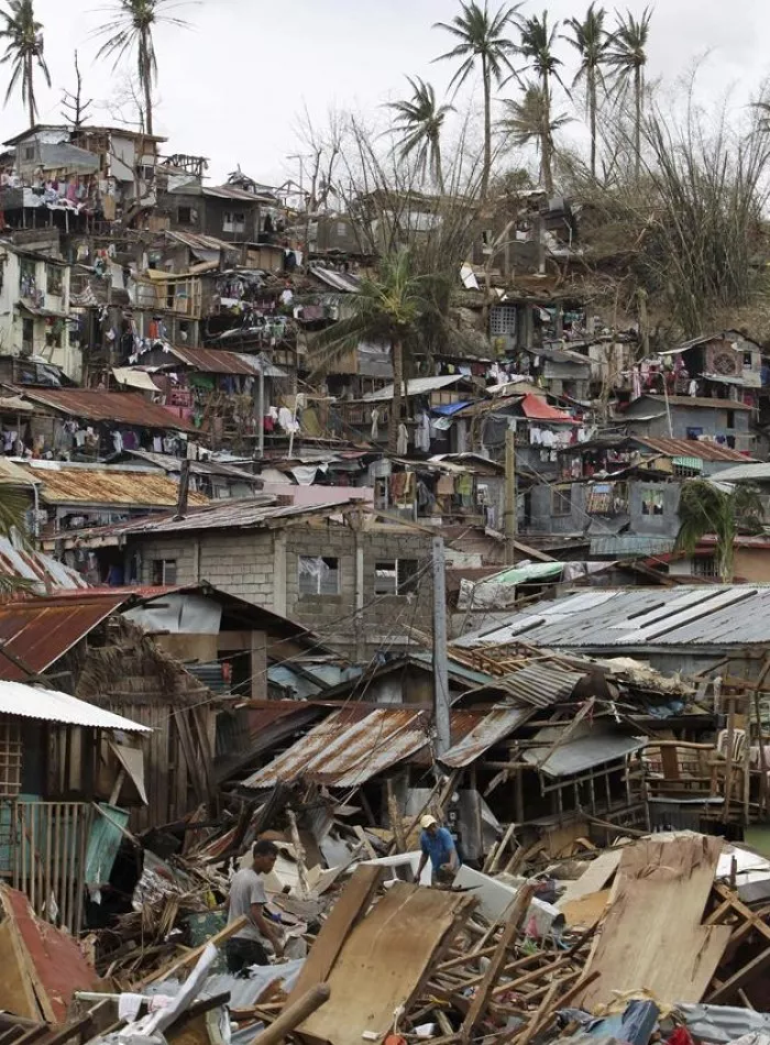 El tifón Haiyan azota las islas Filipinas. Foto: EFE.