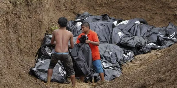 El tifón Haiyan azota las islas Filipinas. Foto: EFE.