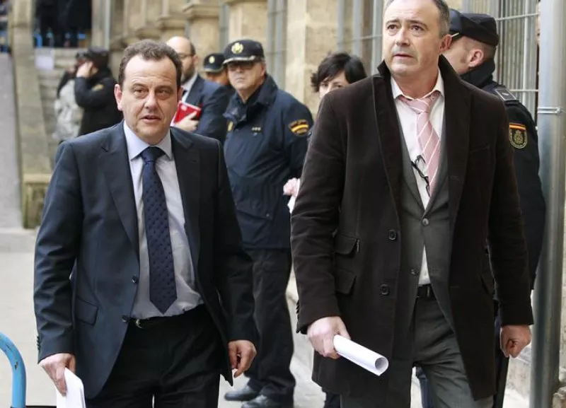 Pedro Horrach Noos auziko fiskala (ezkerrean). EFE