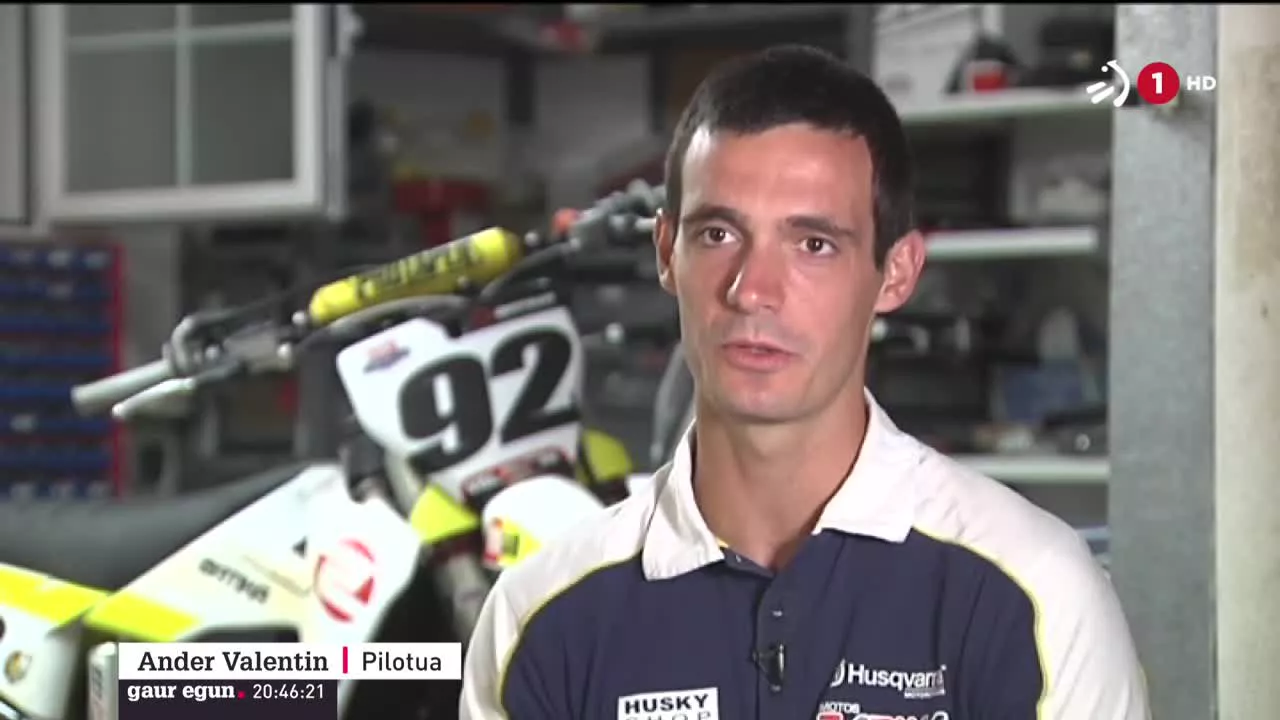 Ander Valentin motokroseko pilotu nafarra azken hatsera arte lehiatu da Espainiako txapeldun izateko aukerari eusteko; aitzitik, azkenerako txapeldunorde izan da.