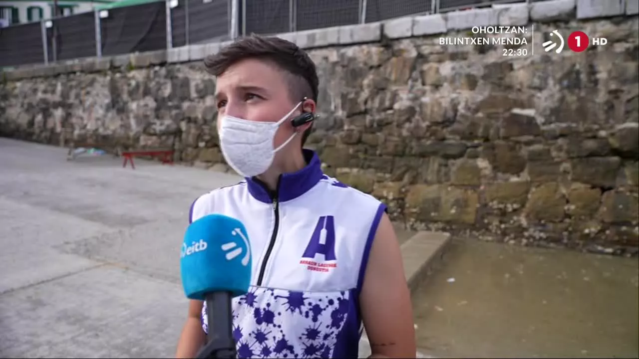 Donostia Arraun Lagunak taldeak egin du Donostiako Banderaren sailkatze estropaden denborarik onena. Irabaziko ote du igandean? Andrea Astudillo patroiak dioenez, Kontxan edozer gerta daiteke.