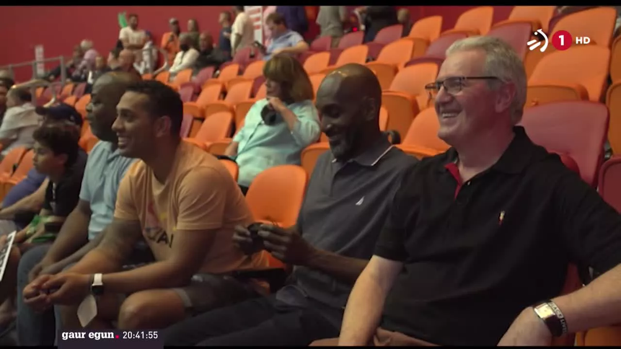 Hainbat jokalari igaro dira Floridan dagoen frontoi mitikotik, baina zesta-puntaren arrakasta ez da lehen zena. Bertan jokatu zuten zenbait puntarirekin izateko aukera izan dugu.